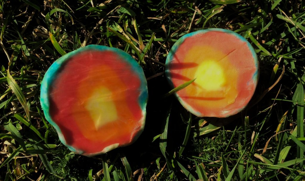 Multi-coloured soap showing concentric rings that represent the different structural layers of the Earth